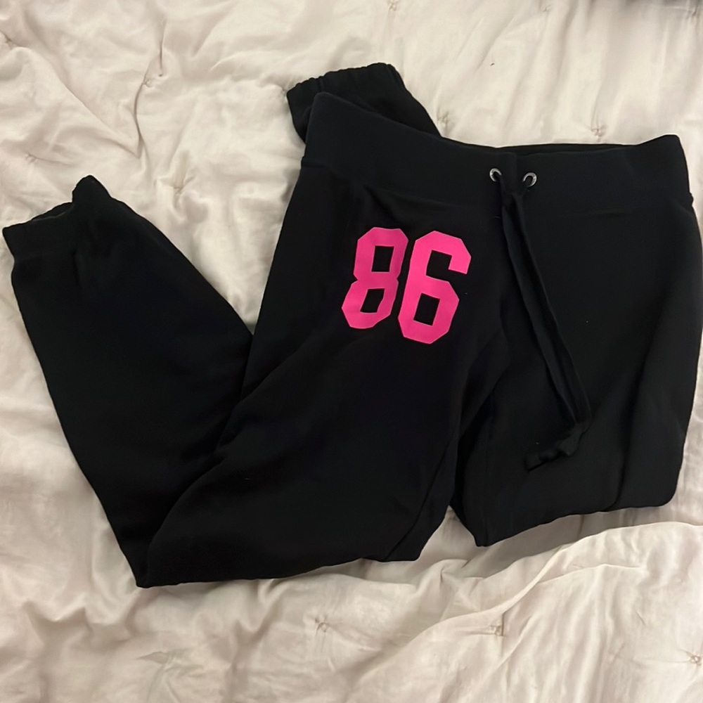 pink pants